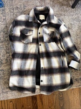 Thread & Supply Black, Gray and Cream Plaid Shacket